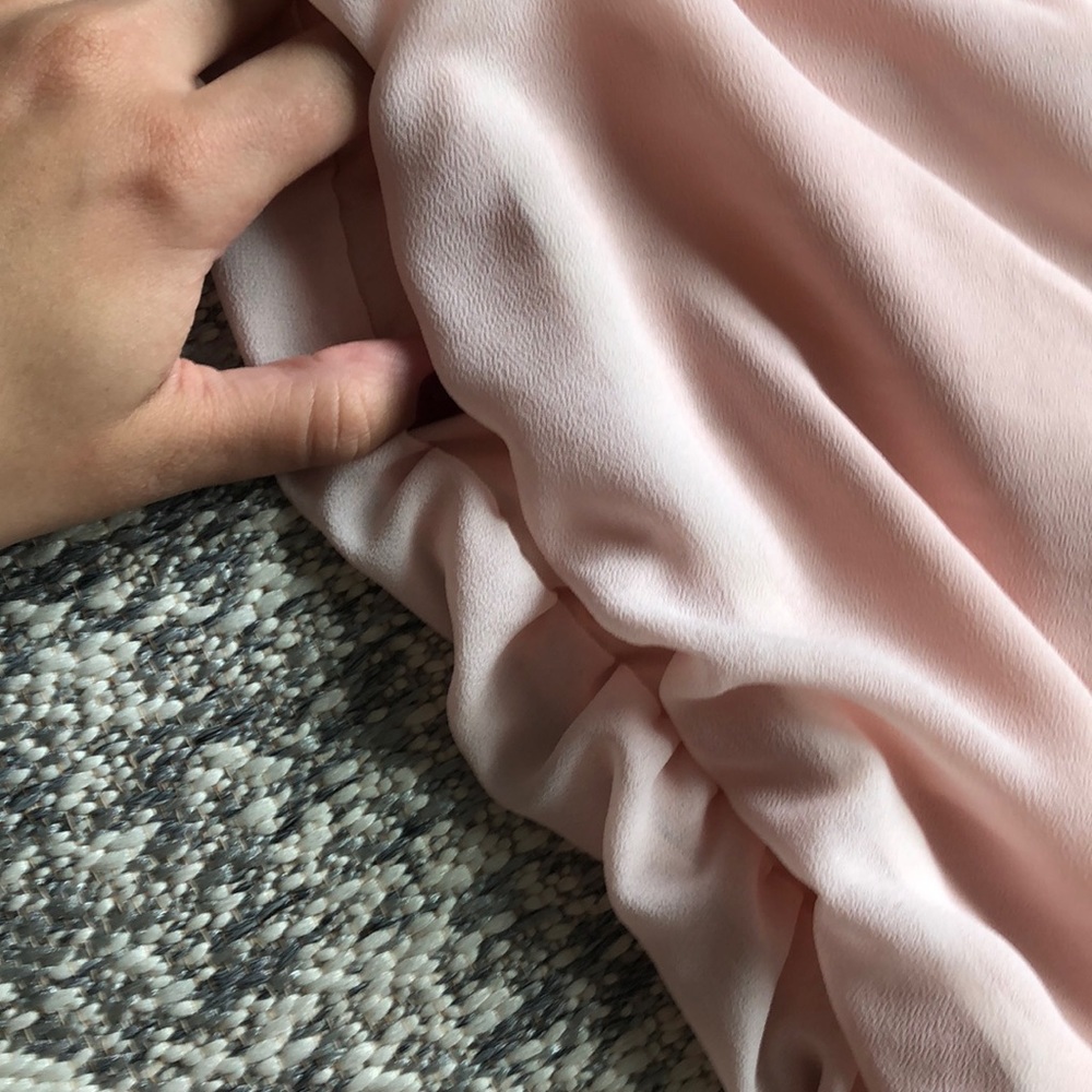 Pink blouse - Picture 2 of 4